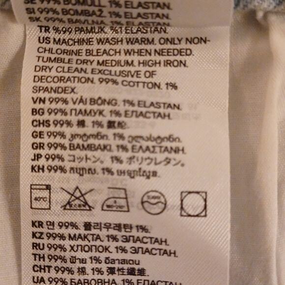 H&M Light Wash Comfort Stretch Straight Leg High Waist Denim Jeans. - Picture 15 of 16